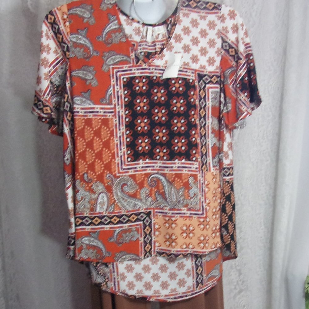 Lot 2 piece Print Blouse and chocolate brown Pant Set Size M NWT